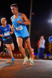 BIB: 416, 42143
                            <button type="button" onclick="openModal(21513218)" class="btn btn-primary btn-sm float-right btn-popup" data-toggle="modal" data-target=".modal-high-quality">
                        <i class="fas fa-shopping-cart"></i> Add to Cart
                    </button>
                                            <button type="button" onclick="isThisMe(21513218, true)" class="btn btn-success btn-sm float-right btn-popup btn-isme hidden" data-toggle="tooltip" data-placement="bottom" title="นี่คือรูปของคุณใช่ไหม คลิกที่นี่เพื่อเอาเข้าอัลบั้ม">
                        <i class="fas fa-plus"></i> Add to album
                    </button>
                    <button type="button" onclick="isThisMe(21513218, false)" class="btn btn-warning btn-sm float-right btn-popup btn-isnotme hidden">
                        <i class="fas fa-ban"></i> Remove from album
                    </button>